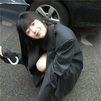 乐坛天后又出大瓜：与前任深夜同框，好友出面澄清，一个月