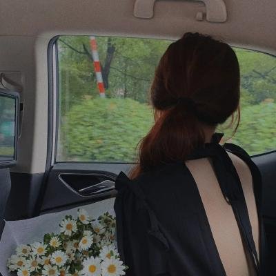 星二代出道颜值引争议，评论区两极分化，三天三夜持续发酵